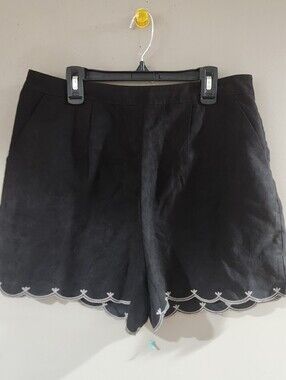 Double Zero Women's Black Embroidered Hem Semi-Velour Chino Shorts Size L